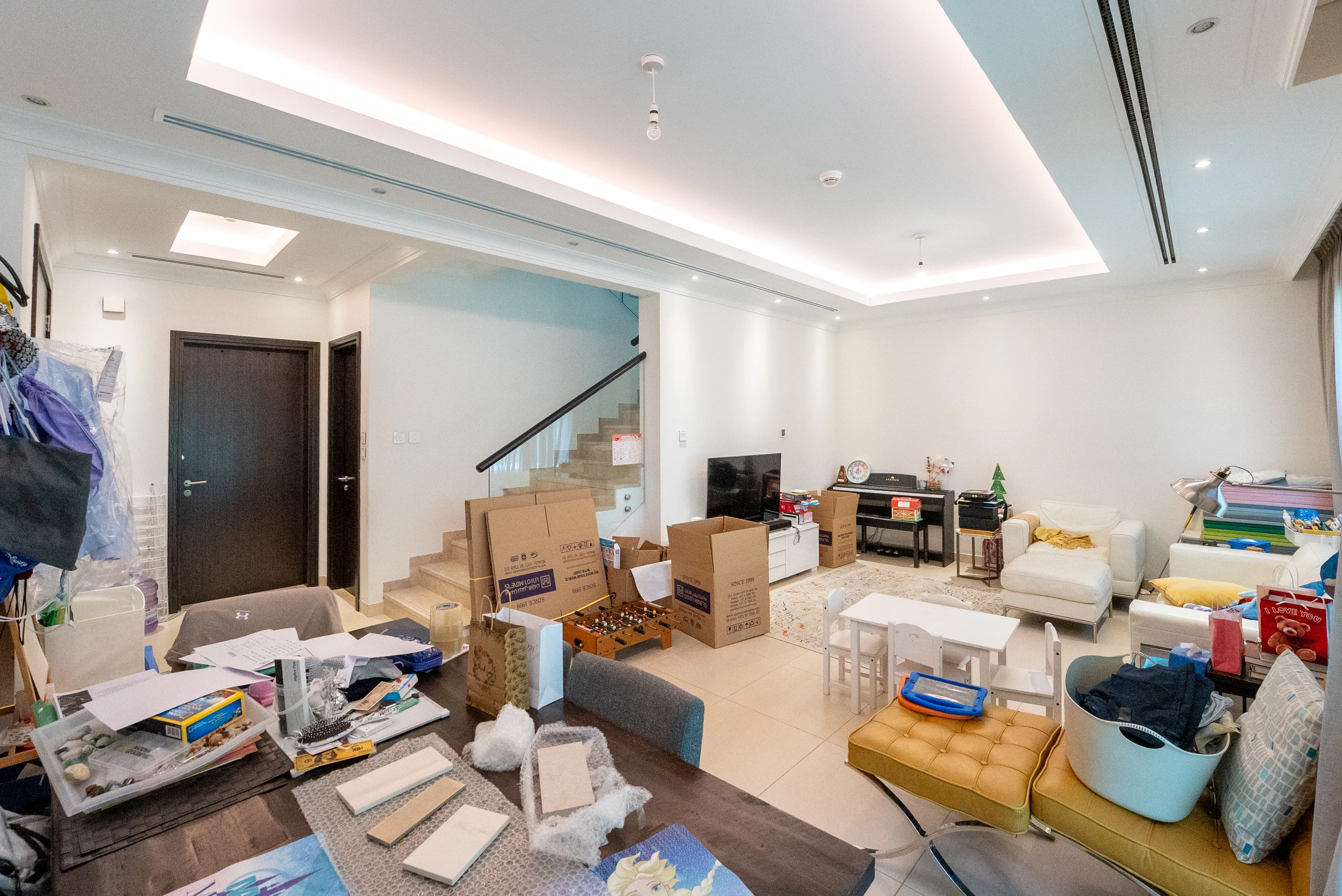 Property before AI Creative cleanup, with everyday distractions present
